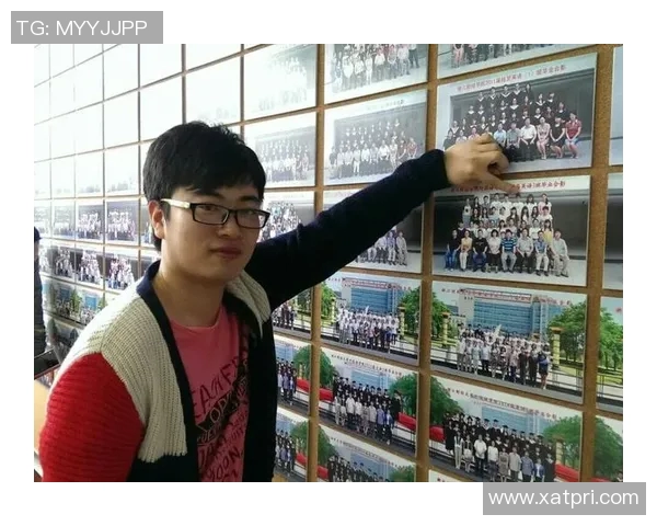 绿茵巨星赛场外轻松聚首尽显休闲风采